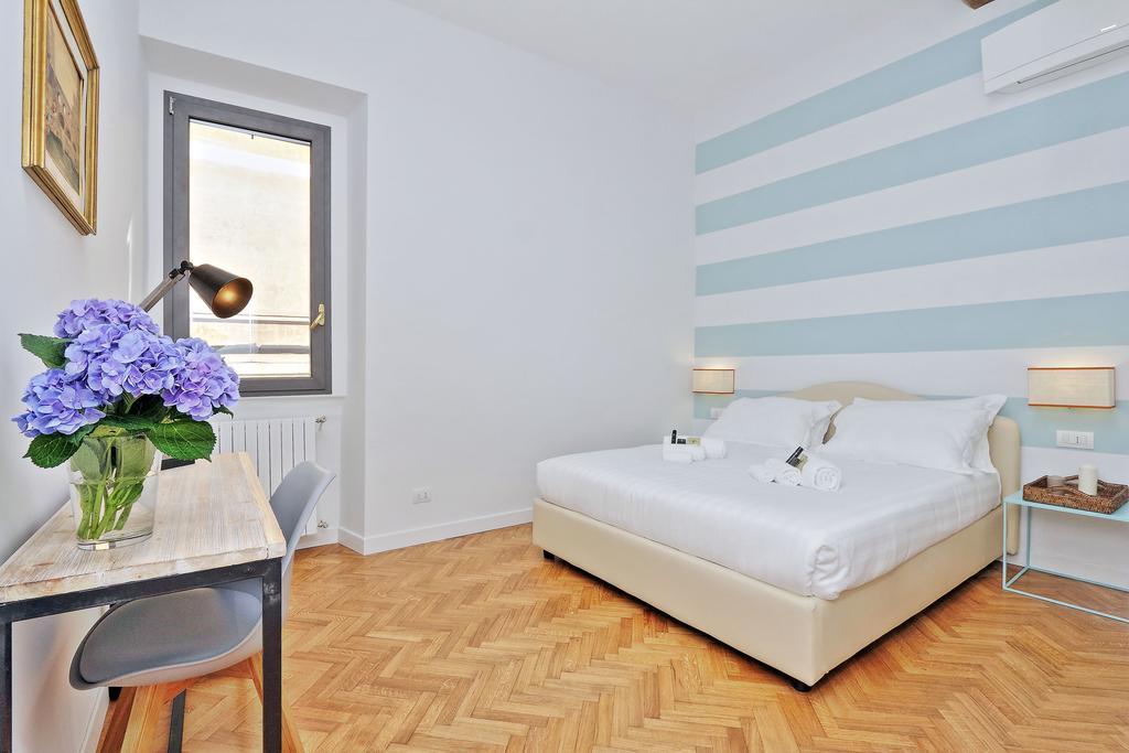Fiori Charme - My Extra Home Rome Room photo